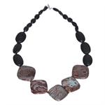 Hotsjok design halskæde med lava og naturel turkis.